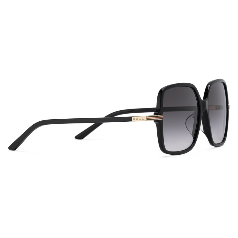 低鼻梁架贴合设计方形镜框太阳眼镜